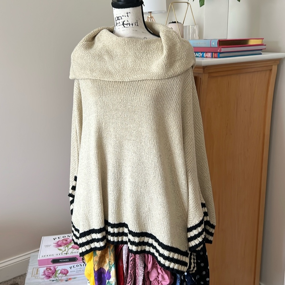 Asymmetrical 🖤 poncho  sweater